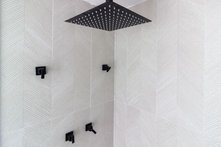 Apartamento à venda com 93m², 2 quartos e 2 vagasBanheiro da Suíte 2