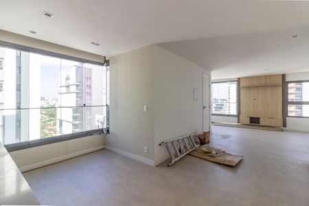 Apartamento à venda com 93m², 2 quartos e 2 vagasSala/Cozinha