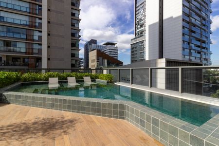 Apartamento à venda com 93m², 2 quartos e 2 vagasÁrea comum - Piscina