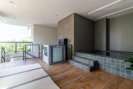 Apartamento à venda com 93m², 2 quartos e 2 vagasÁrea comum - Piscina