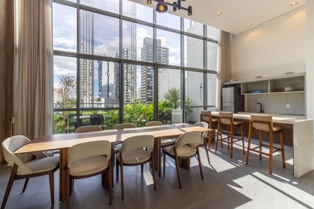 Apartamento à venda com 93m², 2 quartos e 2 vagasÁrea comum - Salão de festas