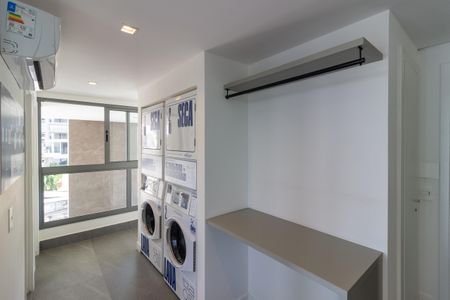 Apartamento à venda com 93m², 2 quartos e 2 vagasÁrea comum - Lavanderia