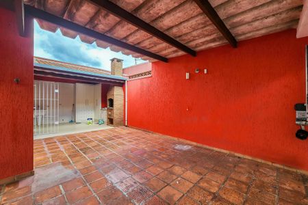 Casa à venda com 170m², 3 quartos e 4 vagasGaragem