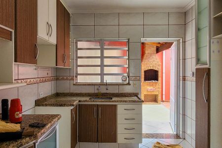 Casa à venda com 170m², 3 quartos e 4 vagasCozinha