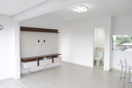 Apartamento para alugar com 80m², 3 quartos e 2 vagasSala