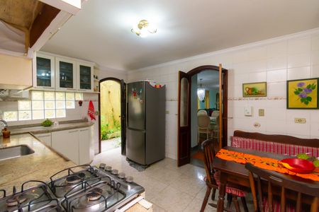 Casa à venda com 250m², 3 quartos e 5 vagasCozinha