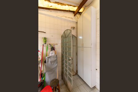 Casa à venda com 250m², 3 quartos e 5 vagasÁrea de serviço