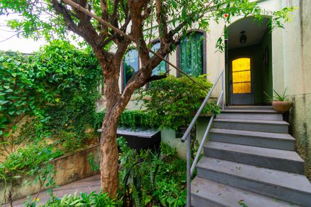 Casa à venda com 250m², 3 quartos e 5 vagasEntrada