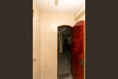 Casa à venda com 250m², 3 quartos e 5 vagasGaragem - Banheiro 1