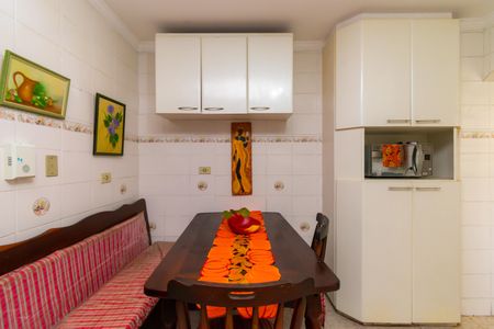 Casa à venda com 250m², 3 quartos e 5 vagasCozinha