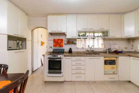 Casa à venda com 250m², 3 quartos e 5 vagasCozinha