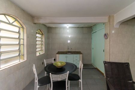 Casa à venda com 250m², 3 quartos e 5 vagasGaragem