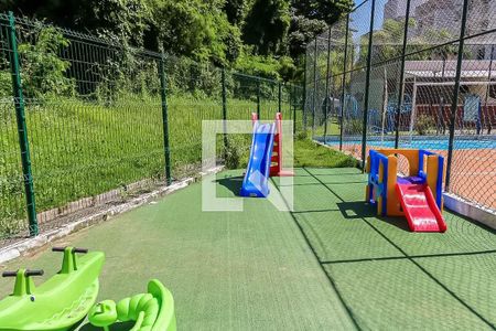 Apartamento à venda com 44m², 2 quartos e sem vagaÁrea comum