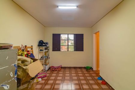 Casa à venda com 95m², 4 quartos e 4 vagas Casa à venda com 95m², 4 quartos e 4 vagasQuarto 2