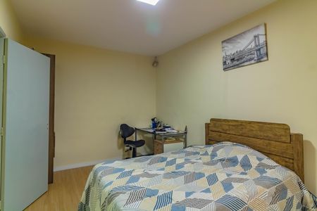 Casa à venda com 95m², 4 quartos e 4 vagas Casa à venda com 95m², 4 quartos e 4 vagasQuarto 3