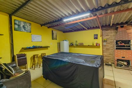 Casa à venda com 95m², 4 quartos e 4 vagas Casa à venda com 95m², 4 quartos e 4 vagasChurrasqueira