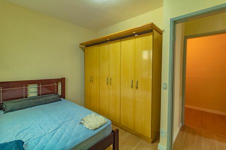 Casa à venda com 95m², 4 quartos e 4 vagas Casa à venda com 95m², 4 quartos e 4 vagasQuarto 1