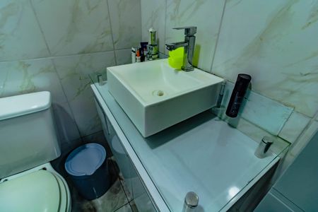 Casa à venda com 95m², 4 quartos e 4 vagas Casa à venda com 95m², 4 quartos e 4 vagasBanheiro do Quarto 3