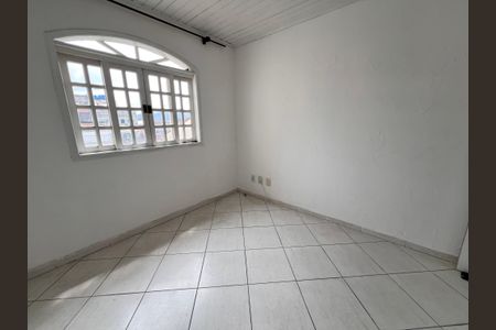 Casa de condomínio para alugar com 254m², 4 quartos e 3 vagas Casa de condomínio para alugar com 254m², 4 quartos e 3 vagasQuarto 02