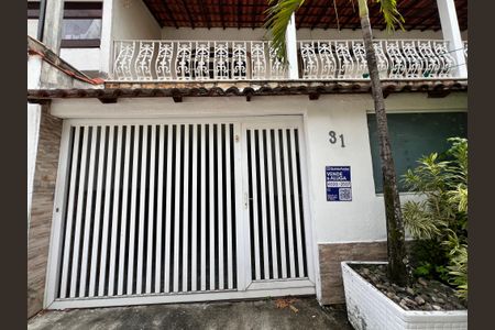 Casa de condomínio para alugar com 254m², 4 quartos e 3 vagas Casa de condomínio para alugar com 254m², 4 quartos e 3 vagasPlaca
