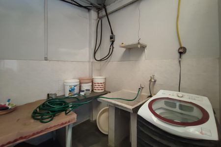 Casa à venda com 280m², 3 quartos e 2 vagasÁrea de Serviço