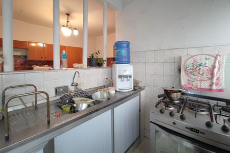 Casa à venda com 280m², 3 quartos e 2 vagasCozinha