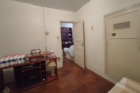 Casa à venda com 280m², 3 quartos e 2 vagasQuarto 2