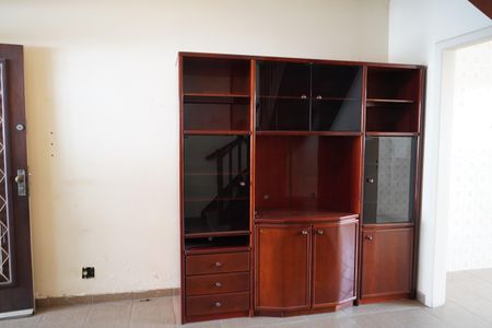 Casa à venda com 131m², 3 quartos e 1 vagaSala