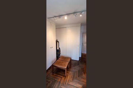 Apartamento à venda com 162m², 3 quartos e 3 vagas Apartamento à venda com 162m², 3 quartos e 3 vagasSuíte 2