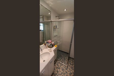 Apartamento à venda com 162m², 3 quartos e 3 vagas Apartamento à venda com 162m², 3 quartos e 3 vagasBanheiro da Suíte 2