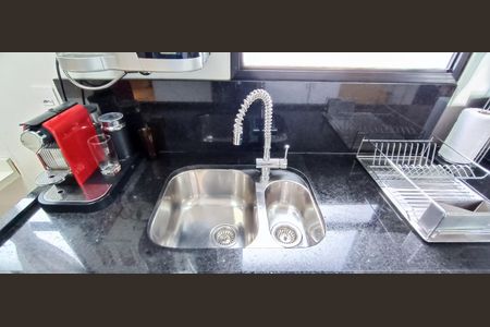 Apartamento à venda com 162m², 3 quartos e 3 vagas Apartamento à venda com 162m², 3 quartos e 3 vagasCozinha