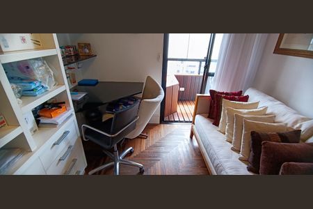 Apartamento à venda com 162m², 3 quartos e 3 vagas Apartamento à venda com 162m², 3 quartos e 3 vagasSuíte 1