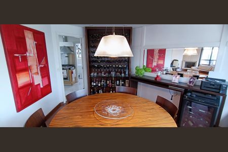 Apartamento à venda com 162m², 3 quartos e 3 vagas Apartamento à venda com 162m², 3 quartos e 3 vagasSala de Jantar