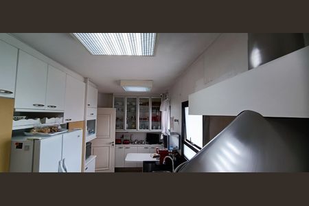 Apartamento à venda com 162m², 3 quartos e 3 vagas Apartamento à venda com 162m², 3 quartos e 3 vagasCozinha