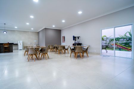 Apartamento para alugar com 50m², 2 quartos e 1 vaga Apartamento para alugar com 50m², 2 quartos e 1 vagaÁrea comum - Salão de festas