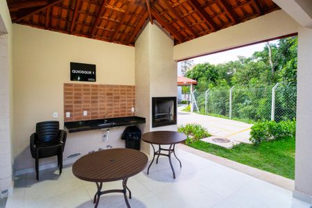Apartamento para alugar com 50m², 2 quartos e 1 vaga Apartamento para alugar com 50m², 2 quartos e 1 vagaÁrea comum - Churrasqueira