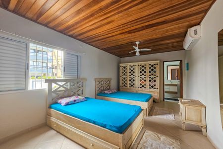 Casa de condomínio para alugar com 600m², 4 quartos e 2 vagasSuíte 3