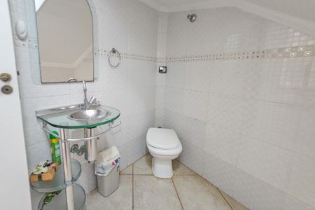 Casa de condomínio para alugar com 600m², 4 quartos e 2 vagasLavabo