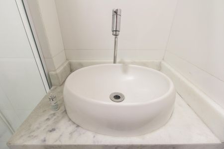 Apartamento para alugar com 50m², 2 quartos e sem vagaBanheiro 