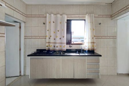 Casa para alugar com 240m², 2 quartos e sem vagaCozinha