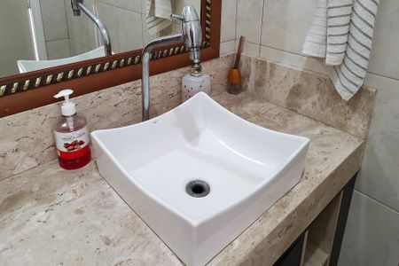 Casa para alugar com 240m², 2 quartos e sem vagaBanheiro