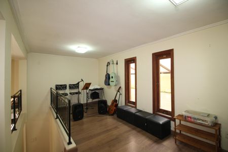 Casa de condomínio à venda com 428m², 4 quartos e 4 vagasSala 3 - Mezanino