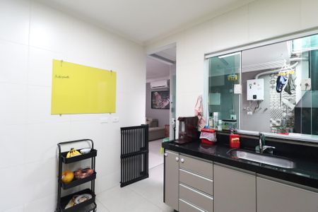 Casa de condomínio à venda com 124m², 3 quartos e 2 vagasCozinha