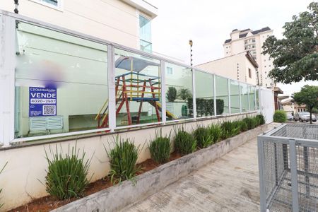 Casa de condomínio à venda com 124m², 3 quartos e 2 vagasFachada