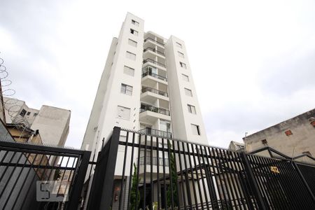 Apartamento para alugar com 67m², 2 quartos e sem vagaFachada