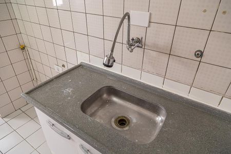 Apartamento para alugar com 67m², 2 quartos e sem vagaCozinha e Área de Serviço