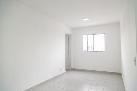 Apartamento para alugar com 67m², 2 quartos e sem vagaSala