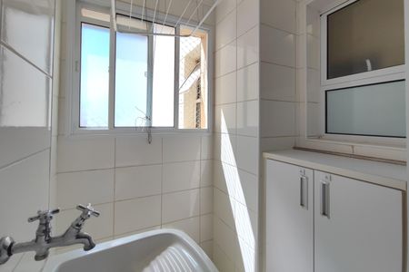 Apartamento à venda com 62m², 3 quartos e 1 vagaÁrea de Serviço