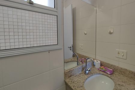 Apartamento à venda com 62m², 3 quartos e 1 vagaBanheiro Social