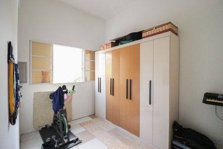 Quarto 2 de casa à venda com 2 quartos, 180m² em Santana, São Paulo
